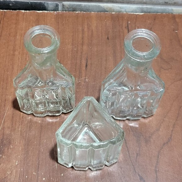 Vintage Clear Glass Collectible Bottles 3 Sided Set of 3 - Picture 2 of 12